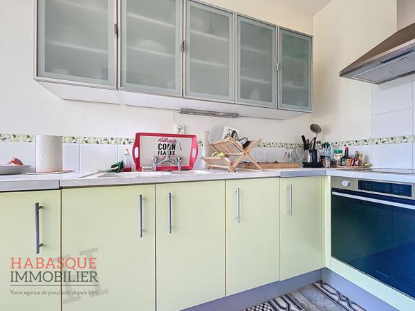 A louer appartement T2 de 44 m² sur TREFLEZ , Treflez