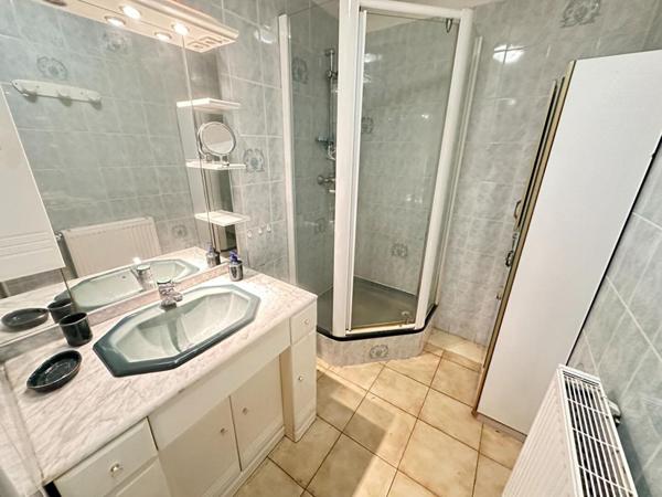 Martigues Croix Sainte  T4 88m²  parking Exclusivité