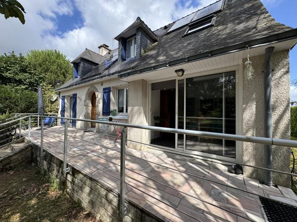 Auray (56400) MAISON DE CHARME RENOVEE 4 CHAMBRES - SUR SOUS SOL COMPLET -TERRAIN 1140 m²