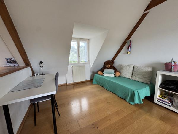 Auray (56400) MAISON DE CHARME RENOVEE 4 CHAMBRES - SUR SOUS SOL COMPLET -TERRAIN 1140 m²