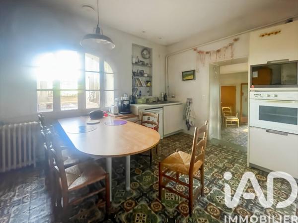 Maison à vendre 6 pièces 165 m² Nîmes-Saint-Césaire