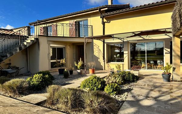 Maison à vendre    5 pièces • 230 m2 Bourg-de-Péage