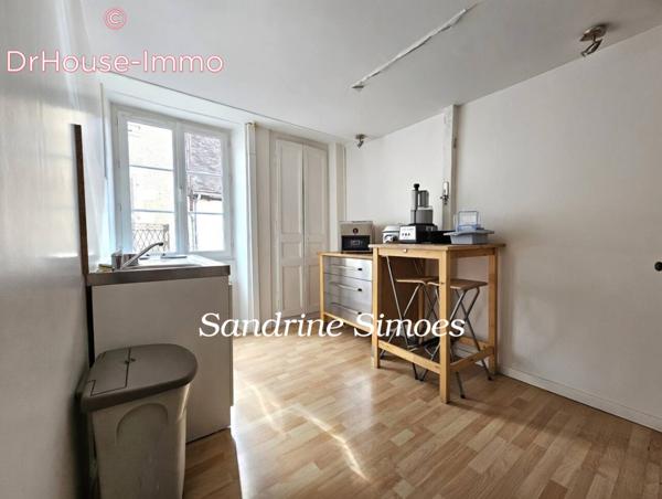 Commerce à vendre 4 pièces de 165 m²
