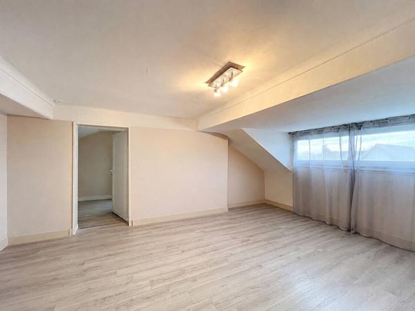 Maison à vendre 5 pièces de 77 m²