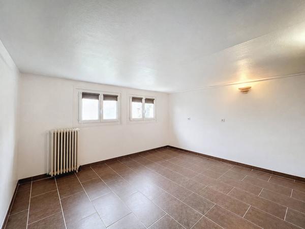 Maison à vendre 5 pièces de 77 m²