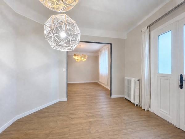 Maison à vendre 5 pièces de 77 m²