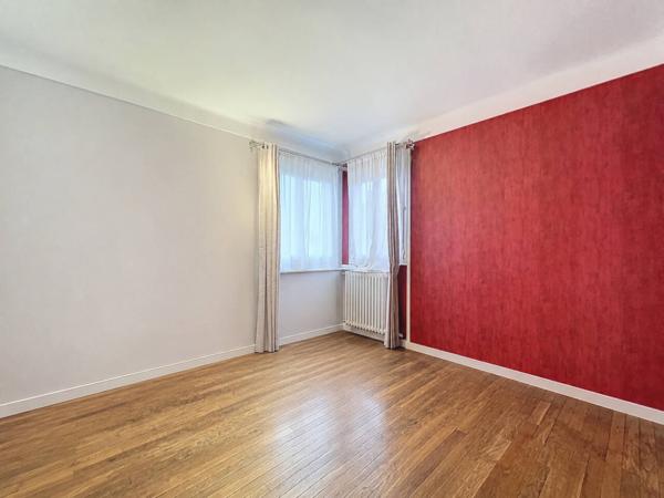 Maison à vendre 5 pièces de 77 m²