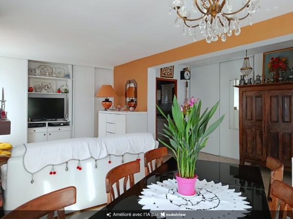 Maison - 5 pièces - Hyères