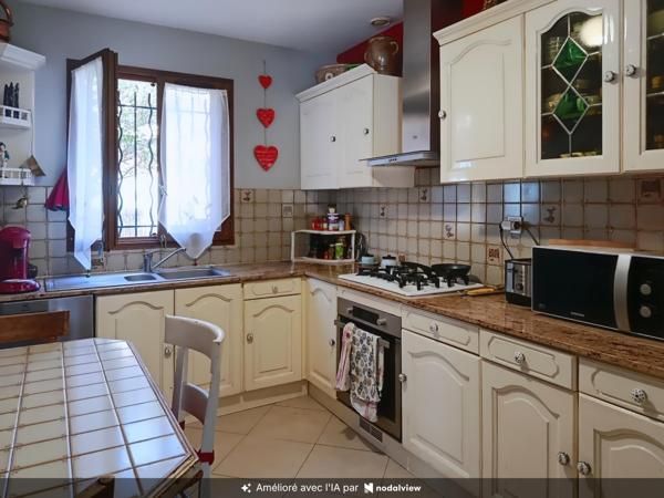 Maison - 5 pièces - Hyères