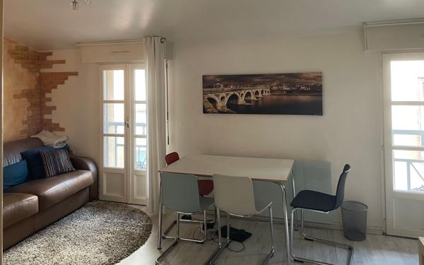 Appartement à louer    2 pièces •  Toulouse