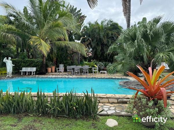 Maison 6 pièces - 250 m²