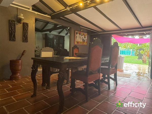 Maison 6 pièces - 250 m²