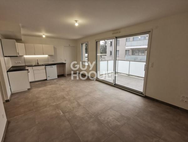 Appartement T2 de 49 m2 - Charbonnieres Les Bains