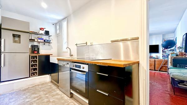 A VENDRE CHARMANT 2/3P 65M2 CALME ET LUMINEUX GONCOURT CANAL ST MARTIN PARIS 10E