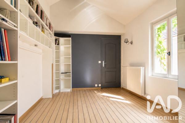 Maison à vendre 11 pièces 295 m² Linas