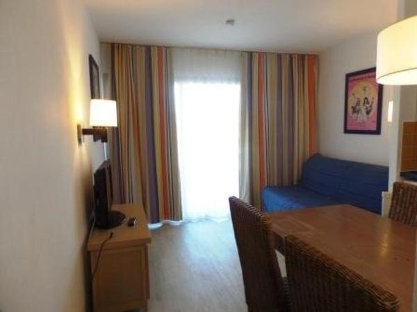 CANNES LA BOCCA CENTRE STUDIO coin nuit séparé