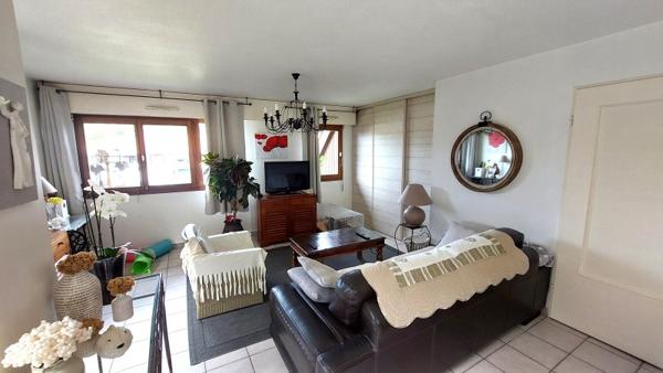 Vente / Appartement T4