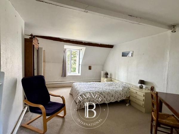 Dourdan, Propriété 20 Chambres -  700 m² à vendre