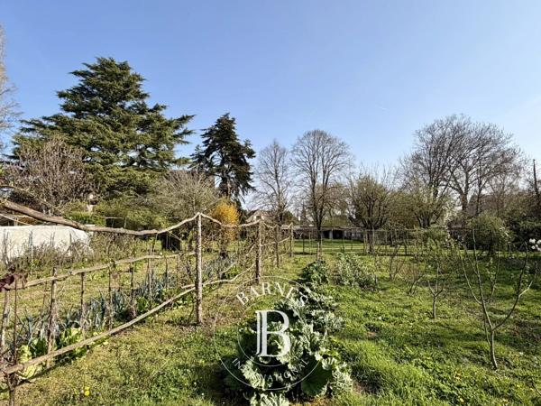 Dourdan, Propriété 20 Chambres -  700 m² à vendre