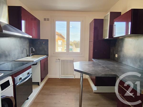 Appartement T3 à vendre  4 pièces - 58,40 m2 COSNE COURS SUR LOIRE - 58