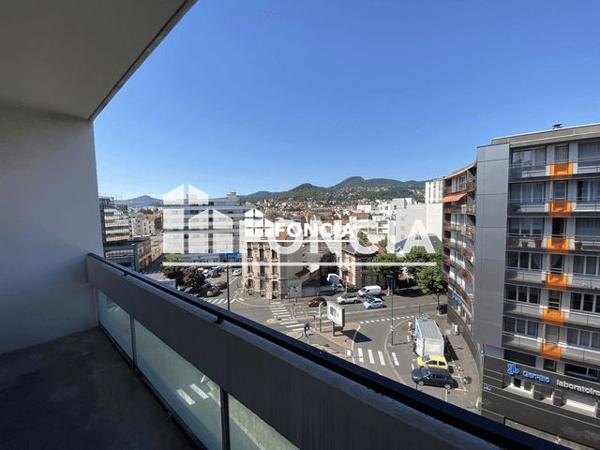 Location Appartement 2 pièces 57.2 m² - 57 RUE BONNABAUD Clermont Ferrand 63000