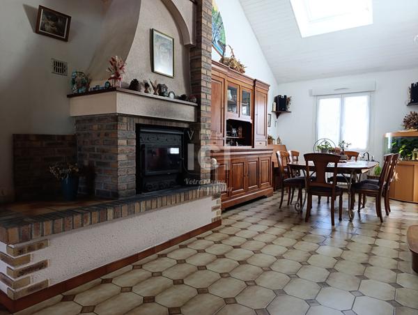 Maison St Sébastien Sur Loire 6 pièce(s) 150m²