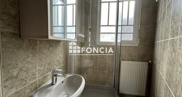 Location Maison 5 pièces 96.5 m² - Châtellerault 86100