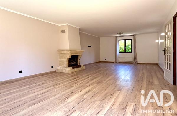 Maison à vendre 7 pièces 180 m² Saint-Leu-la-Forêt