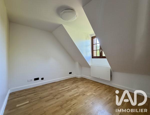 Maison à vendre 7 pièces 180 m² Saint-Leu-la-Forêt