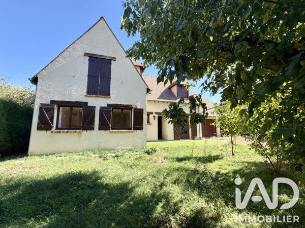 Maison à vendre 7 pièces 180 m² Saint-Leu-la-Forêt