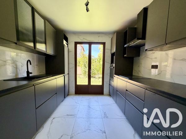 Maison à vendre 7 pièces 180 m² Saint-Leu-la-Forêt