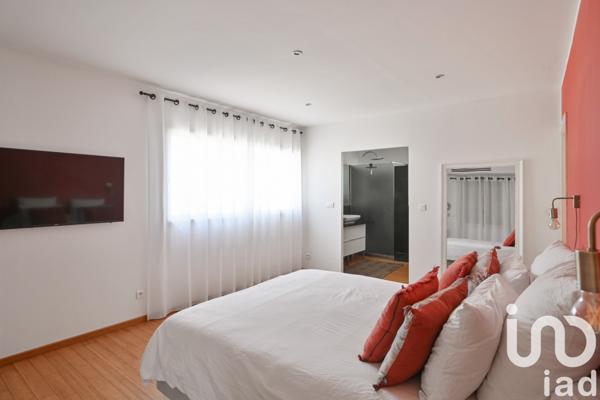 Appartement à vendre 5 pièces 152 m² Marseille 11