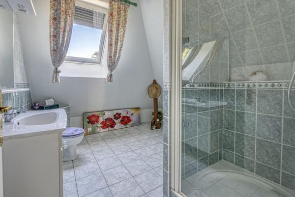 Vente Maison270 m² - 7 Pièces - LES SORINIERES (44840)