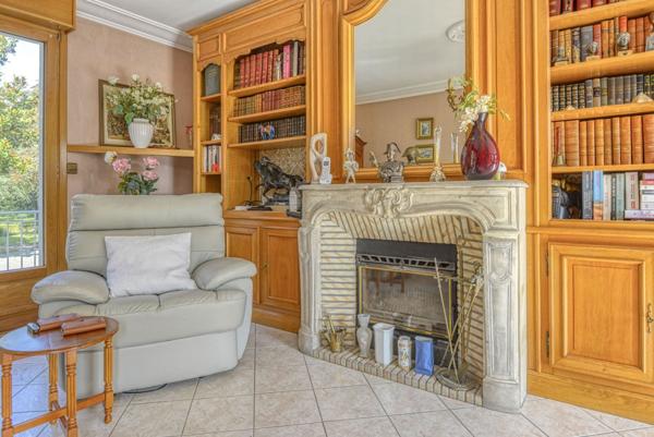 Vente Maison270 m² - 7 Pièces - LES SORINIERES (44840)