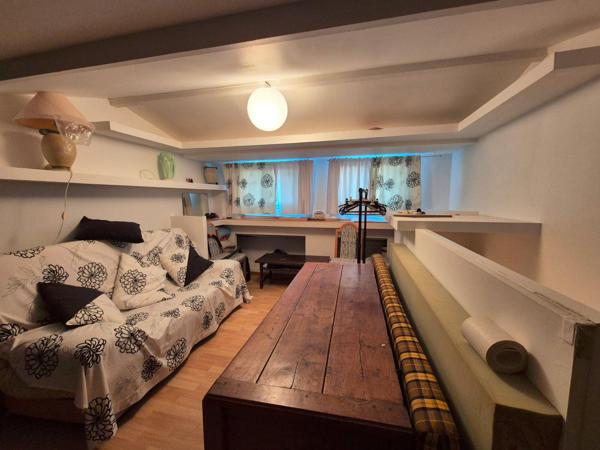 BELLE VILLA 134 m2 sur 1000 ou 1900 m2 de terrain