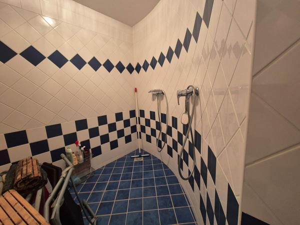 BELLE VILLA 134 m2 sur 1000 ou 1900 m2 de terrain