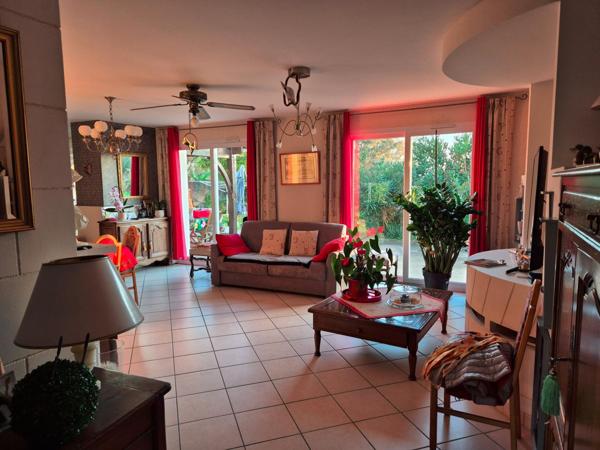 BELLE VILLA 134 m2 sur 1000 ou 1900 m2 de terrain