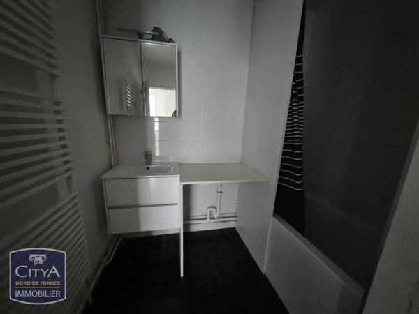 Appartement à louer 3 pièces 75.06m² Lille (59000)