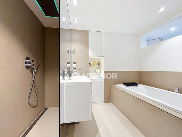 Magnifique appartement T3 récent situé au pied des commerces MARCQ EN BAROEUL