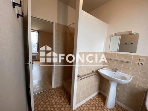 Location Appartement 3 pièces 39.23 m² - 1 RUE DE TILLANCOURT Chateau Thierry 02400