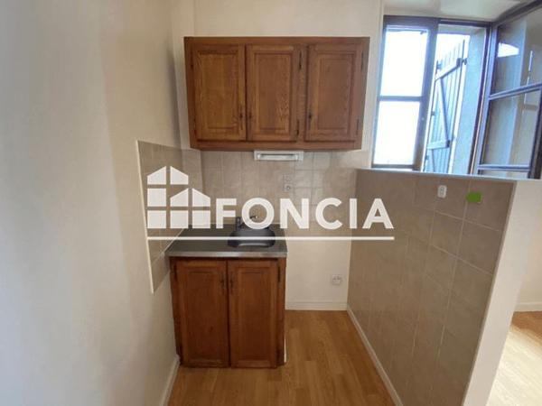 Location Appartement 3 pièces 39.23 m² - 1 RUE DE TILLANCOURT Chateau Thierry 02400