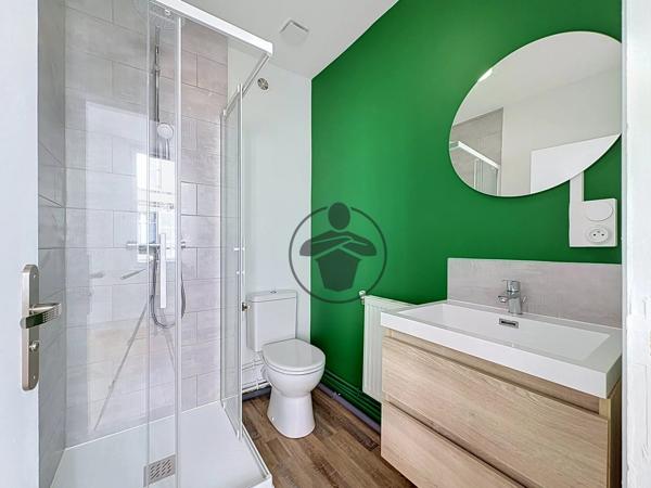 Location                                                      Appartement
                        
                     1 pièces                      43 m2                     à Saint-Quentin