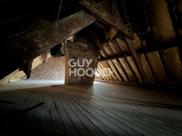 Maison de ville individuelle, à vendre à PÉRONNE (80200).