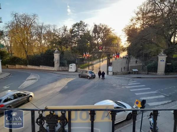 Appartement à louer 1 pièce 27.31m²