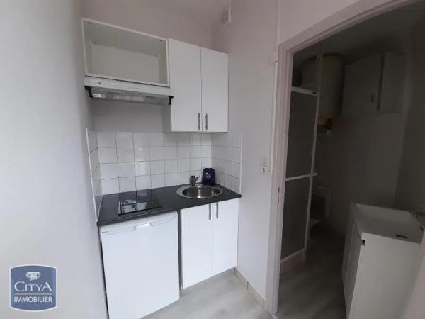 Appartement à louer 1 pièce 27.31m²