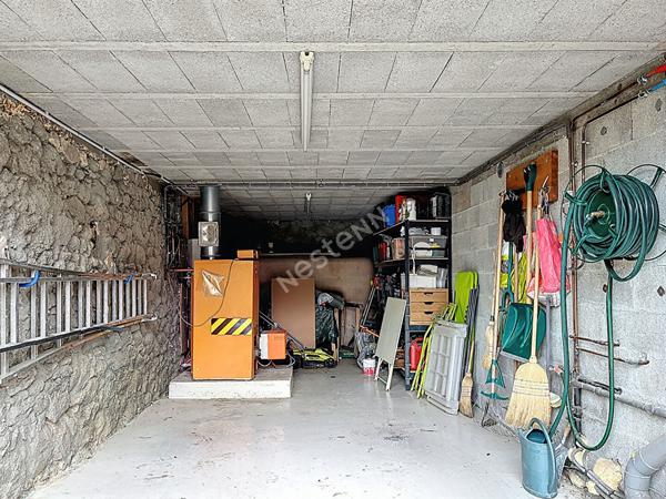 QUINTAL _ Charmante maison de village 5 pièces de 291,20 m² (dont 142,40 m² habitable), à vendre