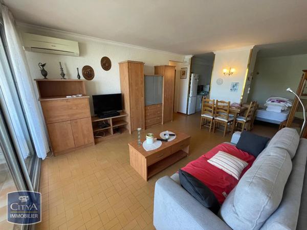 Appartement à louer 1 pièce 41.57m² Leucate (11370)