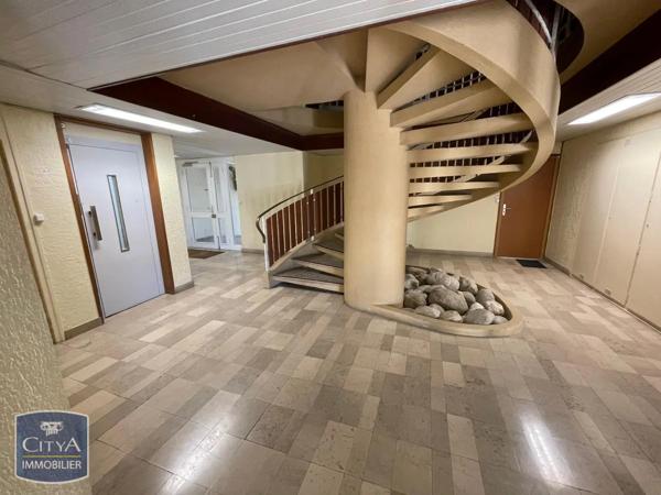 Appartement à louer 1 pièce 41.57m² Leucate (11370)