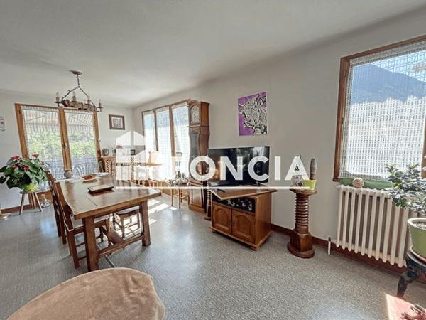 À vendre Immeuble 458.5 m² - Grand-aigueblanche 73260