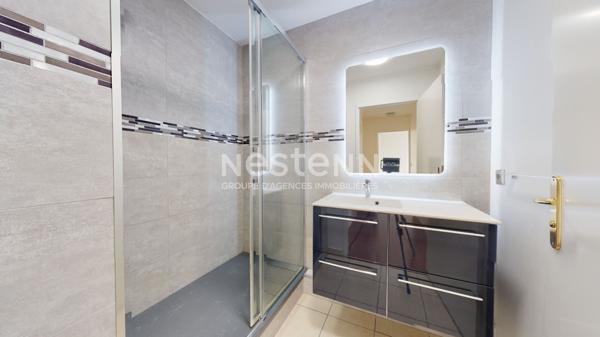 A vendre à MORANGIS, appartement de 4 pièces avec deux terrasses, box double en sous-sol et place de parking extérieure privative